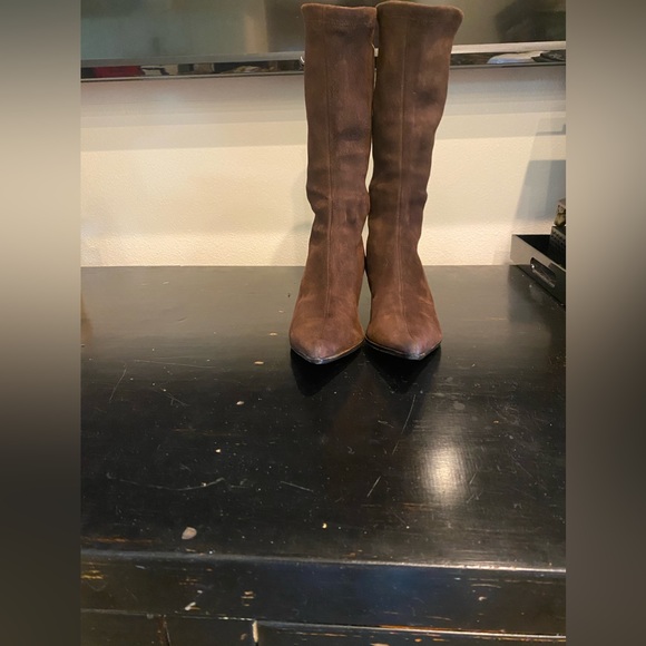FENDI SUEDE BOOTS PREOWNED SIZE-7.5 - Picture 1 of 14